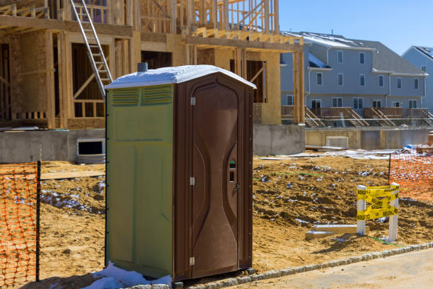 Best Luxury portable toilet rental  in Belleville, WI