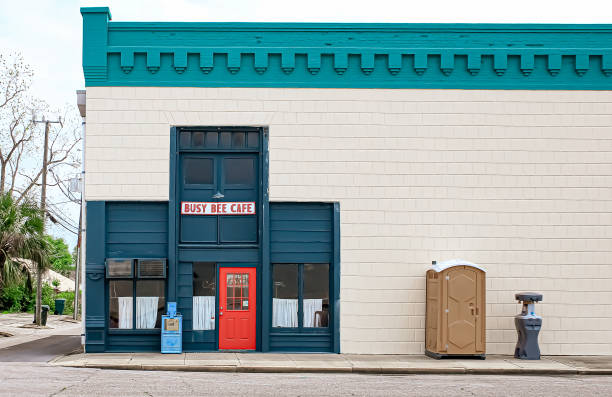 Best Portable toilet rental cost  in Belleville, WI